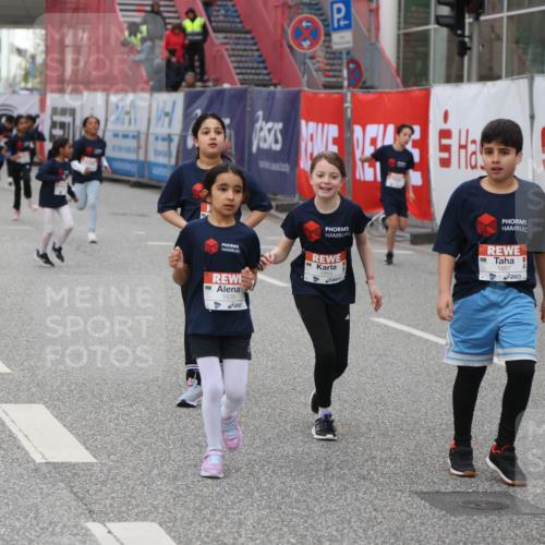 25.04.2026 - Das Zehntel Strokosch-Dieckow http://msf.ph/oto/9668564 25.04.2026 08:18:58 Allgemein zum Event 1854, 1867, 1839 meine-sportfotos.de