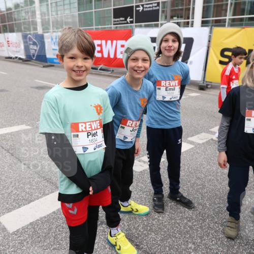 25.04.2026 - Das Zehntel Strokosch-Dieckow http://msf.ph/oto/9668574 25.04.2026 08:19:59 Allgemein zum Event 1634, 163, 1639, 1645 meine-sportfotos.de
