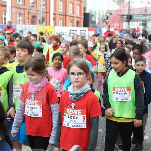 25.04.2026 - Das Zehntel Strokosch-Dieckow http://msf.ph/oto/9668650 25.04.2026 08:31:11 Allgemein zum Event 3132, 2593, 2586, 1379 meine-sportfotos.de