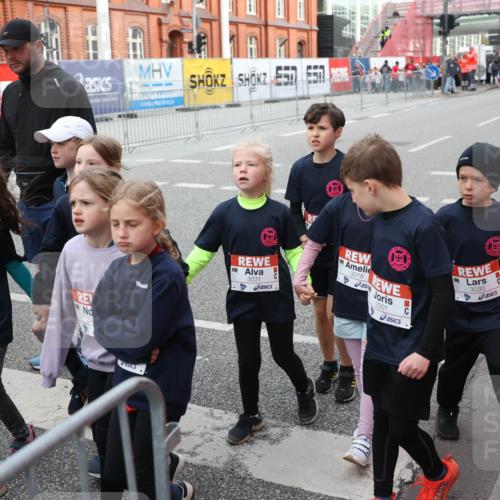 25.04.2026 - Das Zehntel Strokosch-Dieckow http://msf.ph/oto/9668662 25.04.2026 08:31:20 Allgemein zum Event 3013, 3031, 3018, 3001, 3030 meine-sportfotos.de