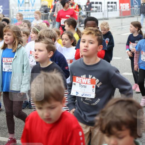 25.04.2026 - Das Zehntel Strokosch-Dieckow http://msf.ph/oto/9668720 25.04.2026 08:33:01 Allgemein zum Event 2088, 1371, 2096, 2109, 388 meine-sportfotos.de
