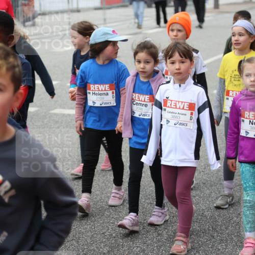 25.04.2026 - Das Zehntel Strokosch-Dieckow http://msf.ph/oto/9668722 25.04.2026 08:33:02 Allgemein zum Event 1997, 2109, 2096, 3883, 3864, 2696 meine-sportfotos.de