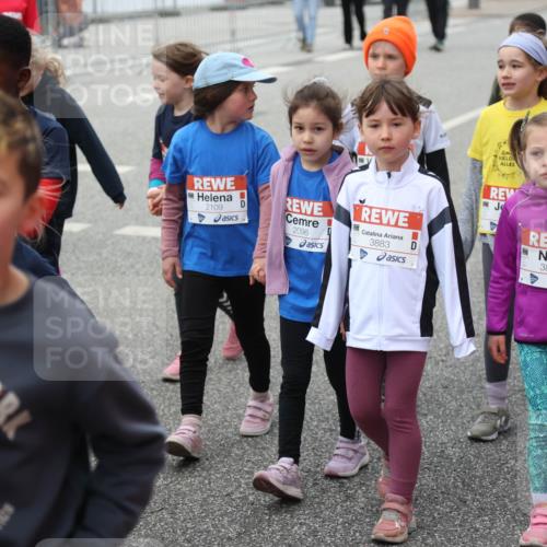 25.04.2026 - Das Zehntel Strokosch-Dieckow http://msf.ph/oto/9668724 25.04.2026 08:33:02 Allgemein zum Event 1997, 2109, 2096, 3883, 3864, 2696 meine-sportfotos.de