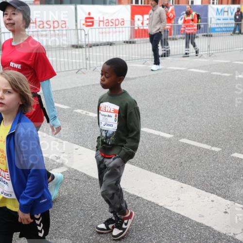 25.04.2026 - Das Zehntel Strokosch-Dieckow http://msf.ph/oto/9668756 25.04.2026 08:33:09 Allgemein zum Event 2697, 2692, 2535 meine-sportfotos.de
