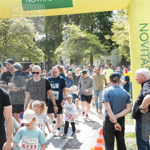 09.05.2026 - Störlauf H.Heesch http://msf.ph/oto/9669482 09.05.2026 13:03:39 Ziel 3294, 6133, 34, 6129 meine-sportfotos.de