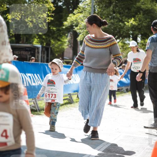 09.05.2026 - Störlauf H.Heesch http://msf.ph/oto/9670447 09.05.2026 13:06:12 Ziel 6214, 6173, 85, 1537, 6096 meine-sportfotos.de