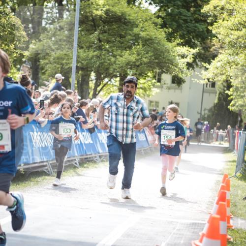 09.05.2026 - Störlauf H.Heesch http://msf.ph/oto/9670578 09.05.2026 13:26:25 Ziel 229, 153, 154 meine-sportfotos.de