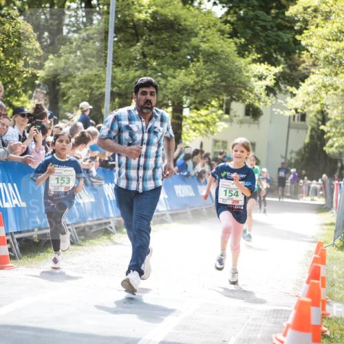 09.05.2026 - Störlauf H.Heesch http://msf.ph/oto/9670580 09.05.2026 13:26:25 Ziel 153, 154 meine-sportfotos.de
