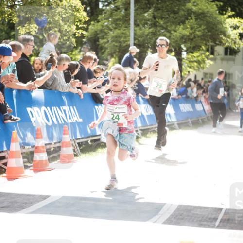 09.05.2026 - Störlauf H.Heesch http://msf.ph/oto/9670660 09.05.2026 13:27:34 Ziel 24, 25 meine-sportfotos.de