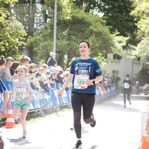 09.05.2026 - Störlauf H.Heesch http://msf.ph/oto/9670670 09.05.2026 13:27:42 Ziel 23, 25, 201, 188 meine-sportfotos.de