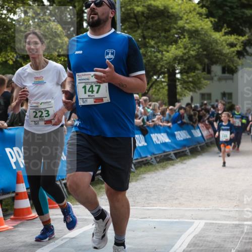 09.05.2026 - Störlauf H.Heesch http://msf.ph/oto/9670788 09.05.2026 13:29:16 Ziel 2026, 147, 223, 146 meine-sportfotos.de