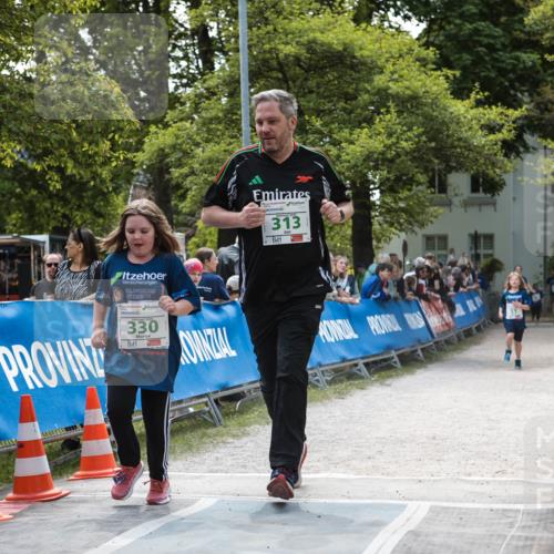 09.05.2026 - Störlauf H.Heesch http://msf.ph/oto/9670977 09.05.2026 13:32:02 Ziel 04621, 330, 313 meine-sportfotos.de