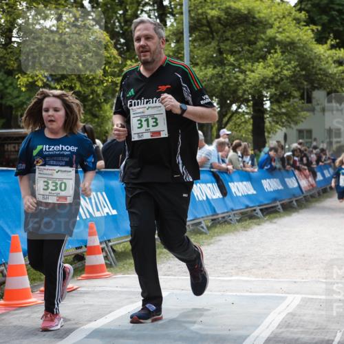 09.05.2026 - Störlauf H.Heesch http://msf.ph/oto/9670979 09.05.2026 13:32:02 Ziel 2026, 330, 313 meine-sportfotos.de
