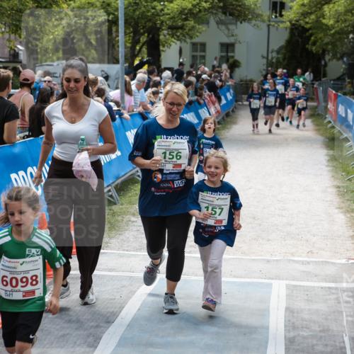 09.05.2026 - Störlauf H.Heesch http://msf.ph/oto/9671027 09.05.2026 13:33:18 Ziel 1450, 2026, 6098, 2026, 156, 3, 157 meine-sportfotos.de