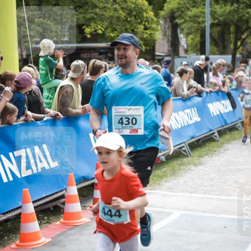 09.05.2026 - Störlauf H.Heesch http://msf.ph/oto/9671271 09.05.2026 13:43:50 Ziel 430, 465, 444 meine-sportfotos.de