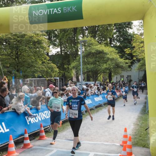 09.05.2026 - Störlauf H.Heesch http://msf.ph/oto/9672393 09.05.2026 14:42:41 Ziel 1738, 1528, 1494 meine-sportfotos.de