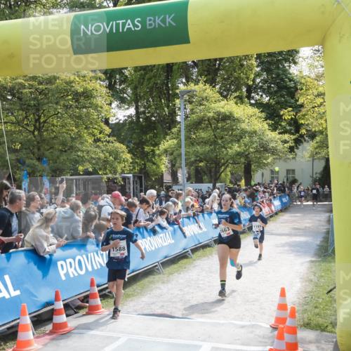 09.05.2026 - Störlauf H.Heesch http://msf.ph/oto/9672482 09.05.2026 14:47:01 Ziel 1588, 1663, 1185 meine-sportfotos.de
