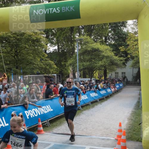 09.05.2026 - Störlauf H.Heesch http://msf.ph/oto/9672620 09.05.2026 14:53:33 Ziel 2026, 1466, 1467 meine-sportfotos.de
