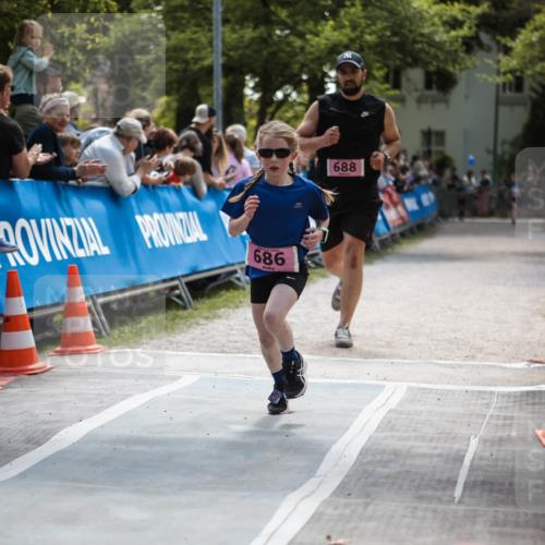 09.05.2026 - Störlauf H.Heesch http://msf.ph/oto/9672671 09.05.2026 13:55:18 Ziel 686, 688 meine-sportfotos.de