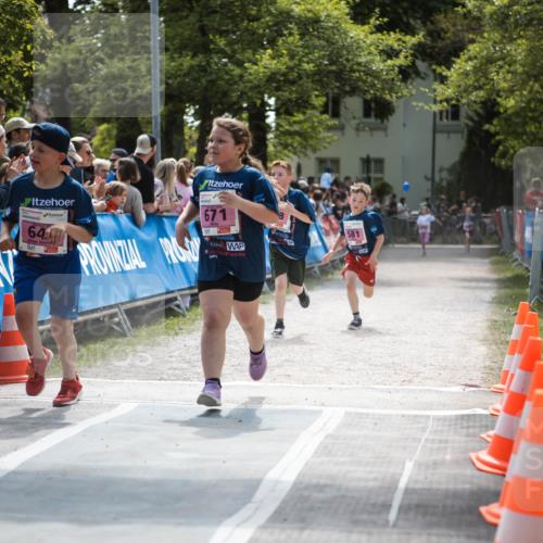 09.05.2026 - Störlauf H.Heesch http://msf.ph/oto/9672685 09.05.2026 13:55:33 Ziel 64, 671, 581 meine-sportfotos.de