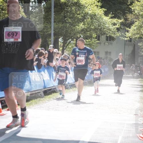09.05.2026 - Störlauf H.Heesch http://msf.ph/oto/9672875 09.05.2026 13:58:57 Ziel 697, 591, 592, 759, 562 meine-sportfotos.de