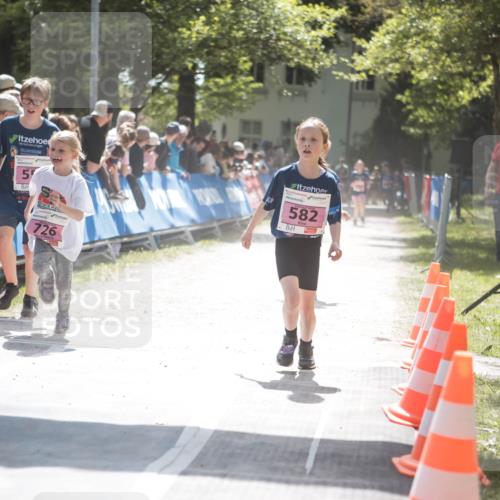 09.05.2026 - Störlauf H.Heesch http://msf.ph/oto/9672883 09.05.2026 13:59:05 Ziel 5, 726, 582 meine-sportfotos.de