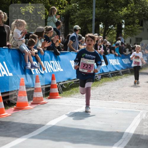 09.05.2026 - Störlauf H.Heesch http://msf.ph/oto/9672917 09.05.2026 13:59:31 Ziel 722, 738 meine-sportfotos.de