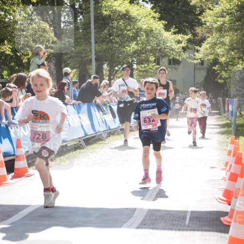 09.05.2026 - Störlauf H.Heesch http://msf.ph/oto/9672999 09.05.2026 14:00:35 Ziel 728, 599, 632, 598 meine-sportfotos.de