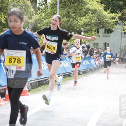 09.05.2026 - Störlauf H.Heesch http://msf.ph/oto/9673351 09.05.2026 14:11:44 Ziel 878, 1065, 875, 1011 meine-sportfotos.de