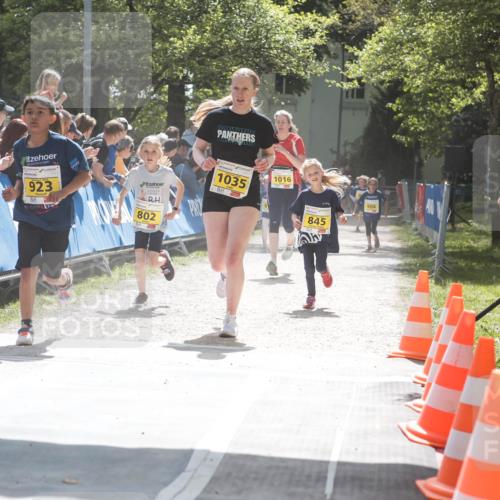 09.05.2026 - Störlauf H.Heesch http://msf.ph/oto/9673411 09.05.2026 14:12:30 Ziel 923, 802, 1035, 1016, 845, 904 meine-sportfotos.de