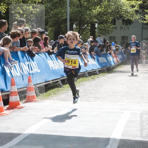 09.05.2026 - Störlauf H.Heesch http://msf.ph/oto/9673442 09.05.2026 14:12:52 Ziel 914, 1055, 1059 meine-sportfotos.de