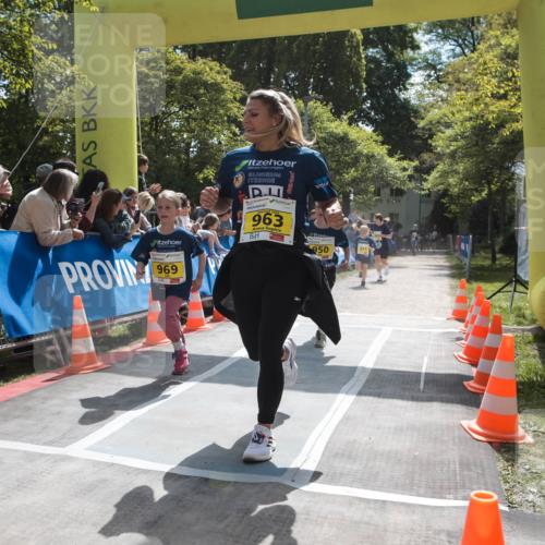 09.05.2026 - Störlauf H.Heesch http://msf.ph/oto/9673462 09.05.2026 14:13:04 Ziel 963, 969, 950 meine-sportfotos.de