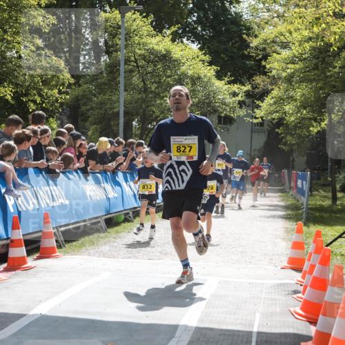 09.05.2026 - Störlauf H.Heesch http://msf.ph/oto/9673469 09.05.2026 14:13:10 Ziel 832, 827 meine-sportfotos.de