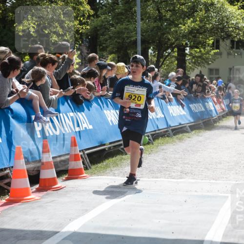 09.05.2026 - Störlauf H.Heesch http://msf.ph/oto/9673523 09.05.2026 14:13:46 Ziel 920, 976, 945, 1020 meine-sportfotos.de