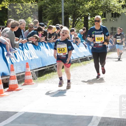 09.05.2026 - Störlauf H.Heesch http://msf.ph/oto/9673595 09.05.2026 14:14:35 Ziel 942, 944, 106 meine-sportfotos.de