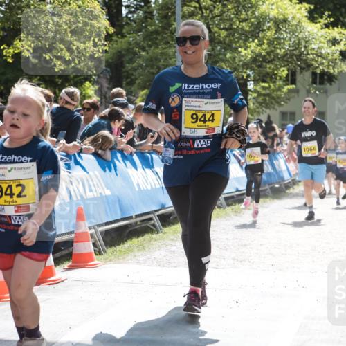 09.05.2026 - Störlauf H.Heesch http://msf.ph/oto/9673598 09.05.2026 14:14:36 Ziel 2026, 942, 2026, 944, 100, 1066, 1019 meine-sportfotos.de