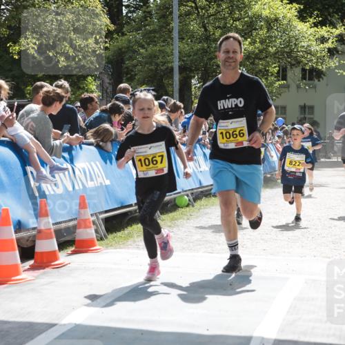 09.05.2026 - Störlauf H.Heesch http://msf.ph/oto/9673602 09.05.2026 14:14:38 Ziel 82, 1067, 1066, 822, 1017 meine-sportfotos.de