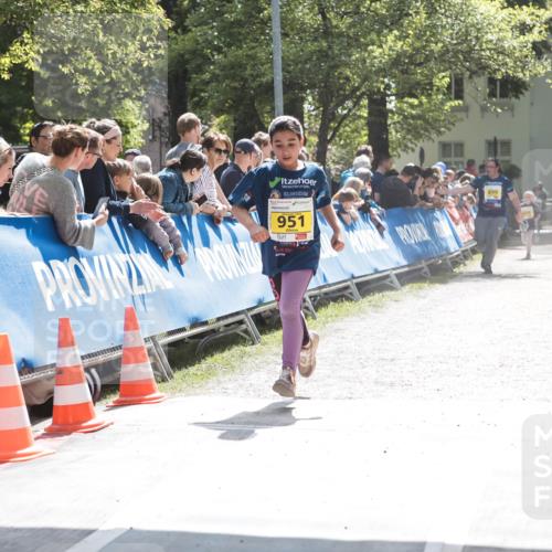 09.05.2026 - Störlauf H.Heesch http://msf.ph/oto/9673672 09.05.2026 14:15:33 Ziel 951, 899, 00, 1010 meine-sportfotos.de