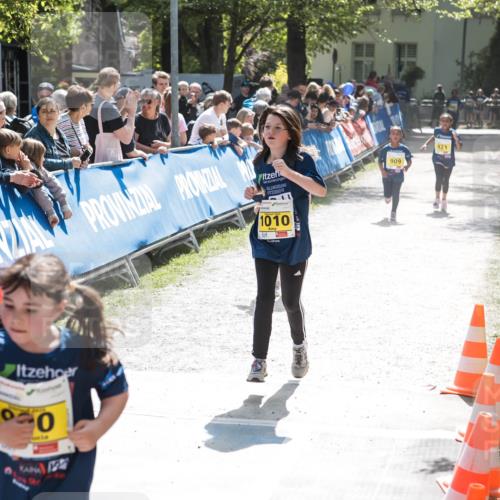 09.05.2026 - Störlauf H.Heesch http://msf.ph/oto/9673681 09.05.2026 14:15:41 Ziel 1010, 909, 921 meine-sportfotos.de