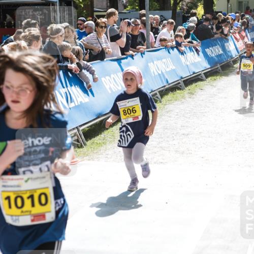 09.05.2026 - Störlauf H.Heesch http://msf.ph/oto/9673686 09.05.2026 14:15:42 Ziel 1010, 909, 921, 806 meine-sportfotos.de