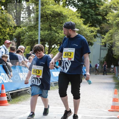 09.05.2026 - Störlauf H.Heesch http://msf.ph/oto/9673804 09.05.2026 14:25:59 Ziel 863, 862 meine-sportfotos.de