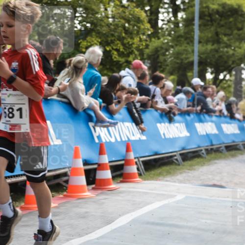 09.05.2026 - Störlauf H.Heesch http://msf.ph/oto/9674056 09.05.2026 14:42:19 Ziel 581, 3007, 111111 meine-sportfotos.de