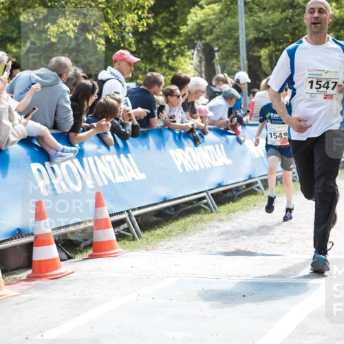 09.05.2026 - Störlauf H.Heesch http://msf.ph/oto/9674232 09.05.2026 14:44:54 Ziel 1549, 1547 meine-sportfotos.de