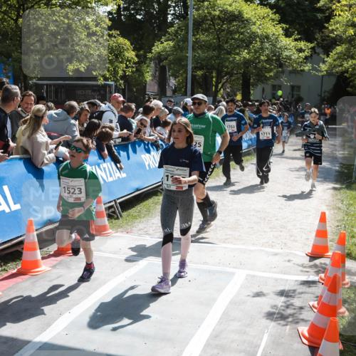 09.05.2026 - Störlauf H.Heesch http://msf.ph/oto/9674292 09.05.2026 14:45:29 Ziel 1523, 1994, 1702, 25, 1711 meine-sportfotos.de