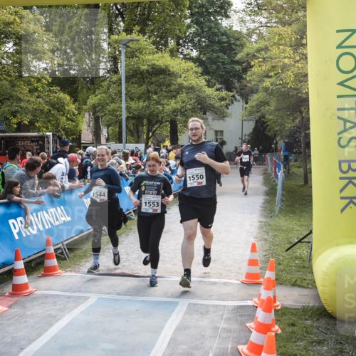 09.05.2026 - Störlauf H.Heesch http://msf.ph/oto/9674736 09.05.2026 14:51:25 Ziel 1544, 1553, 1550 meine-sportfotos.de