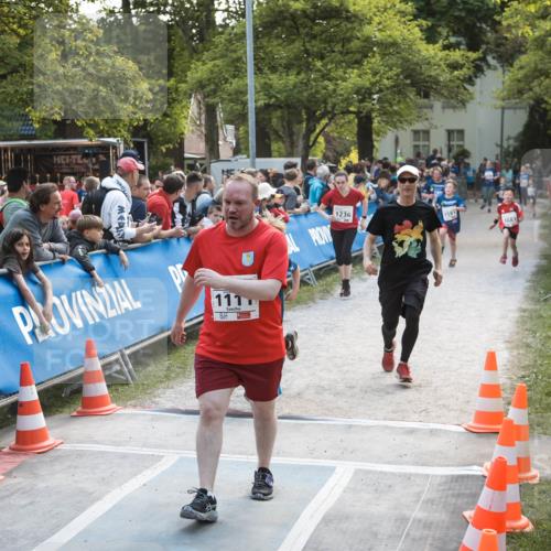 09.05.2026 - Störlauf H.Heesch http://msf.ph/oto/9674819 09.05.2026 14:52:28 Ziel 111, 1236, 1681 meine-sportfotos.de