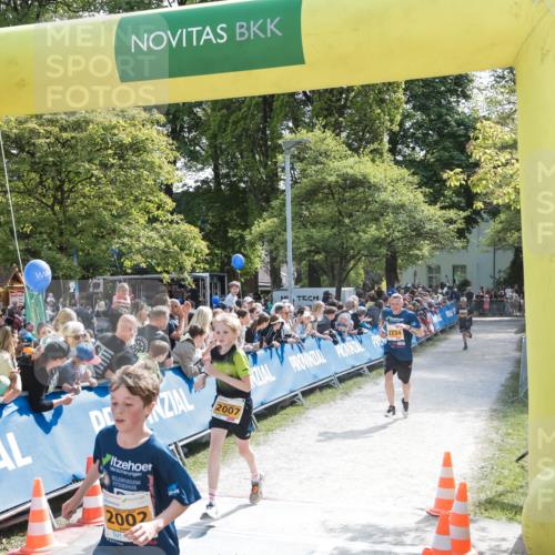 09.05.2026 - Störlauf H.Heesch http://msf.ph/oto/9675221 09.05.2026 15:22:47 Ziel 2002, 2007, 88 meine-sportfotos.de