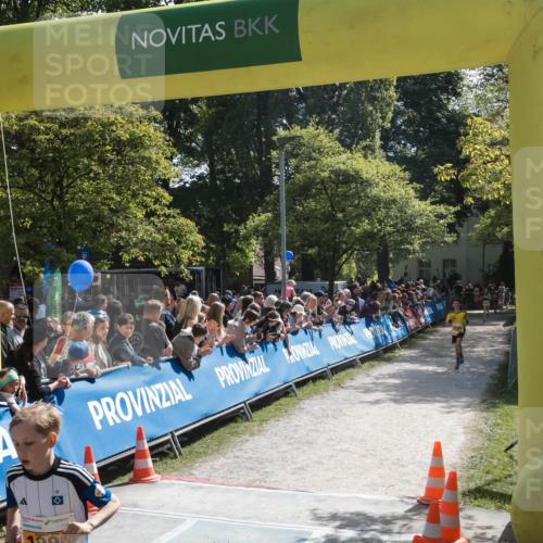 09.05.2026 - Störlauf H.Heesch http://msf.ph/oto/9675253 09.05.2026 15:24:29 Ziel 2001, 1994 meine-sportfotos.de