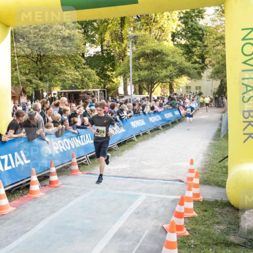09.05.2026 - Störlauf H.Heesch http://msf.ph/oto/9675614 09.05.2026 17:23:09 Ziel 09 meine-sportfotos.de