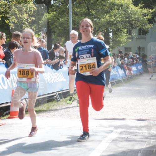 09.05.2026 - Störlauf H.Heesch http://msf.ph/oto/9675796 09.05.2026 15:33:34 Ziel 1881, 2184, 22 meine-sportfotos.de